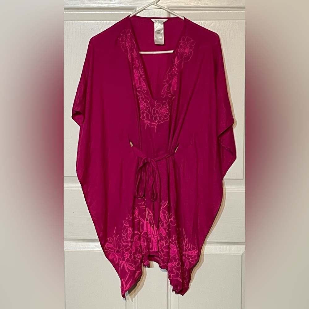 Trina Turk Size S Rio Pink Embroidered Tassled Belt Caftan-Style Cover Up